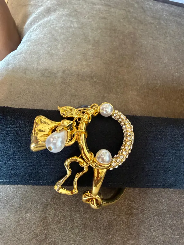Gold_&_White_Stainless_Steel_Bracelet_For_Women
