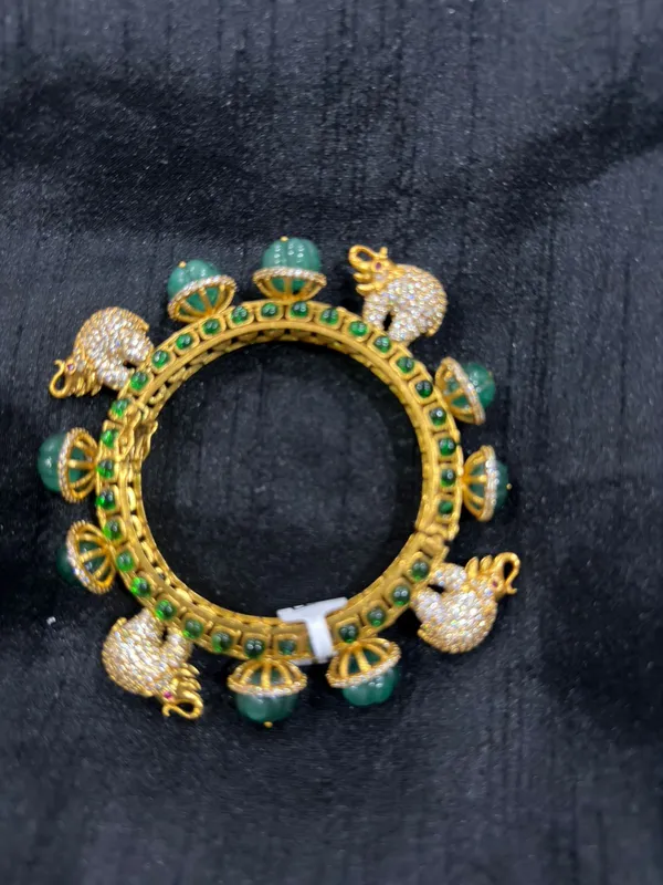 Green_&_Gold_Stainless_Steel_Bracelet_For_Women