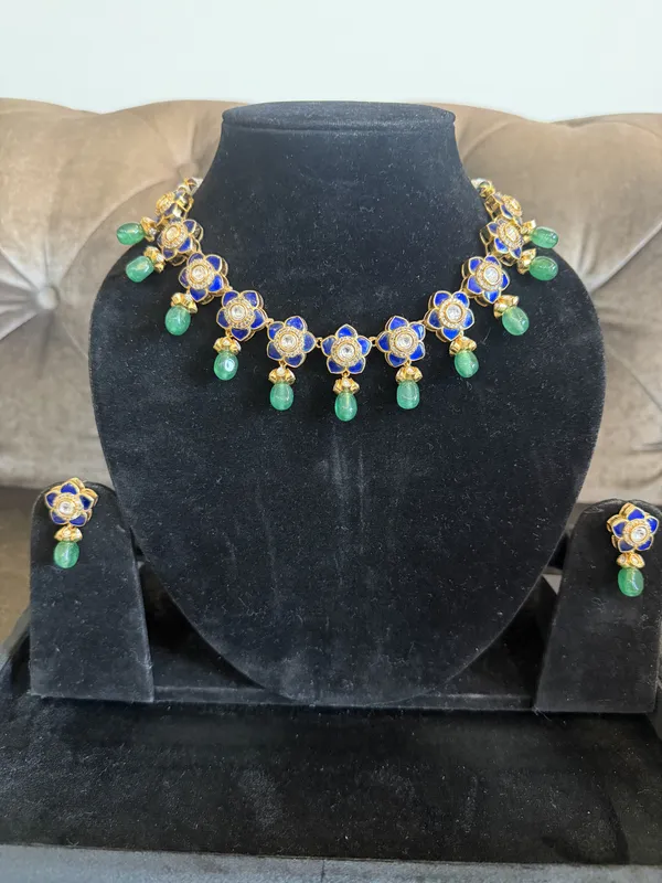 Multicolor_Brass_Necklace_Set_For_Women