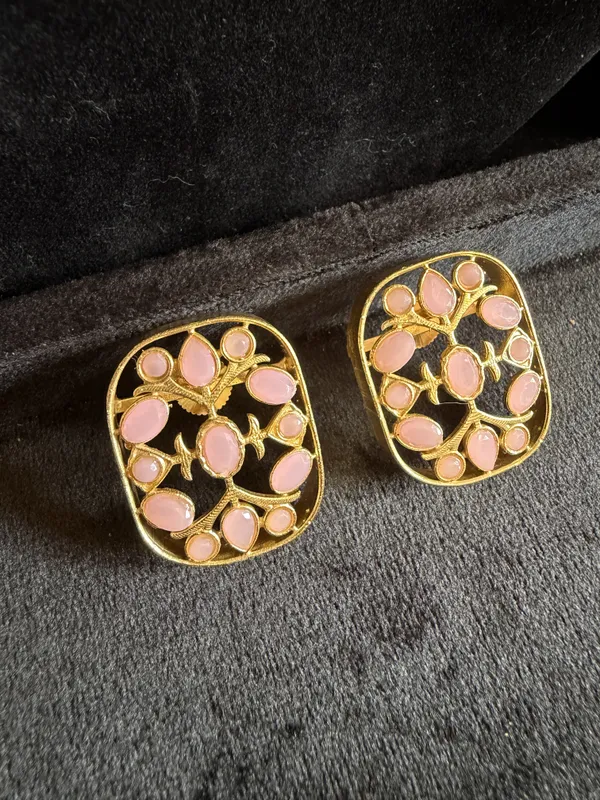 Gold_&_Pink_Brass_Earrings_For_Women