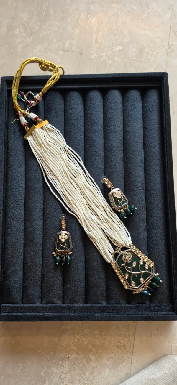 Green_&_White_Stainless_Steel_Necklace_For_Women