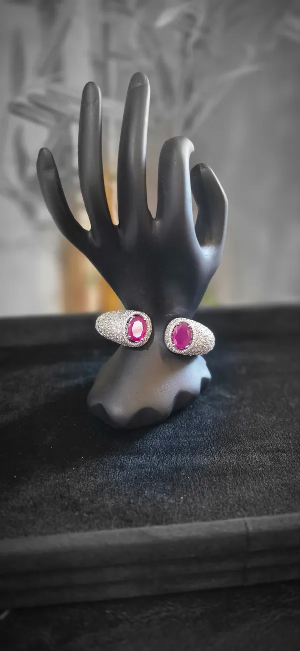 Pink_&_Silver_Alloy_Bracelet_For_Women