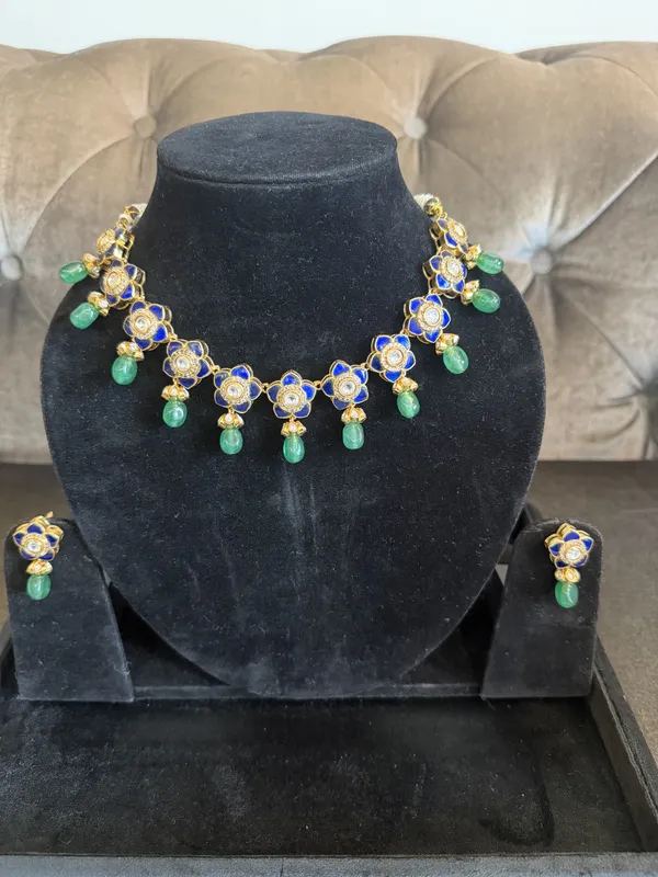 Multicolor_Brass_Necklace_Set_For_Women