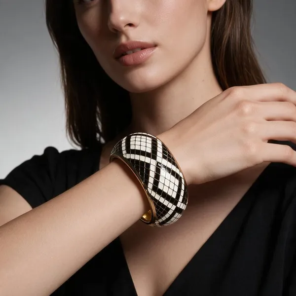 Black_Brass_Bracelet_For_Women
