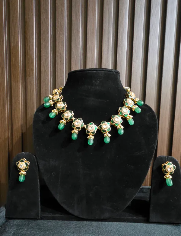 Green_&_Gold_Stainless_Steel_Necklace_For_Women