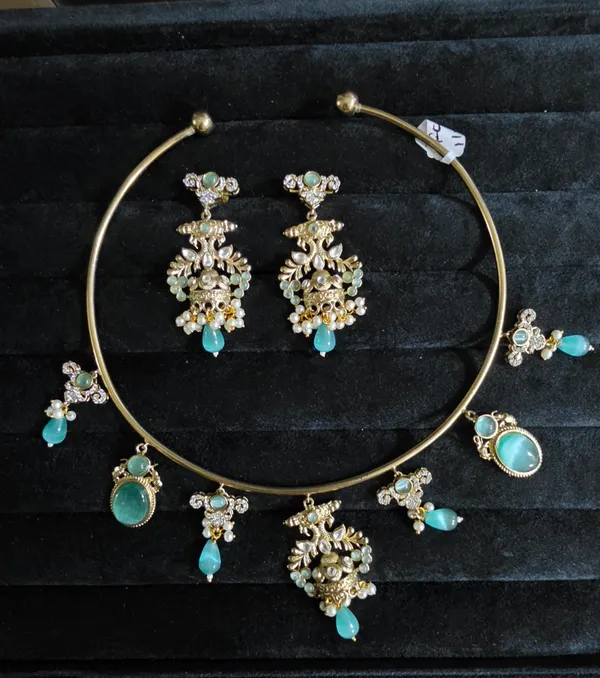 Green_&_Gold_Brass_Necklace_For_Women