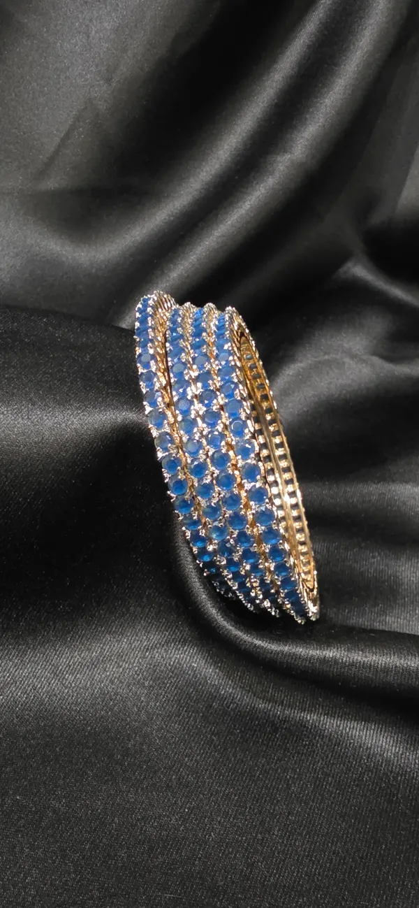 Blue_&_Gold_Stainless_Steel_Bracelet_For_Women