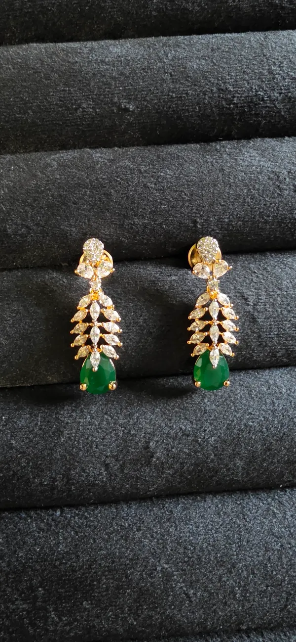 Green_&_Gold_Stainless_Steel_Necklace_For_Women