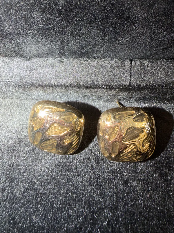 Gold_Brass_Earrings_For_Women