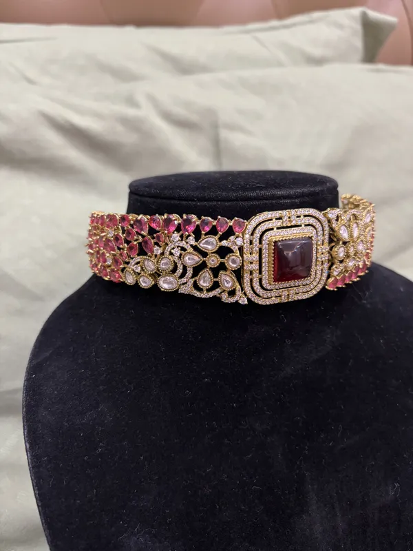 Gold_&_Pink_Stainless_Steel_Necklace_For_Women