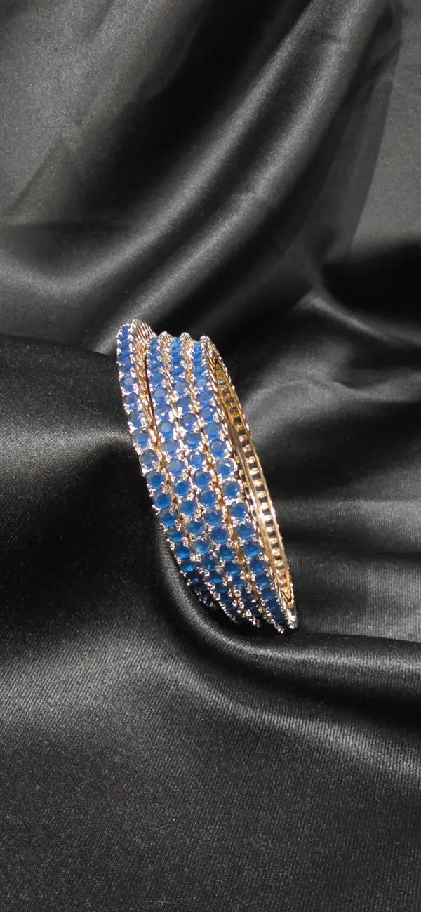 Blue_&_Gold_Stainless_Steel_Bracelet_For_Women