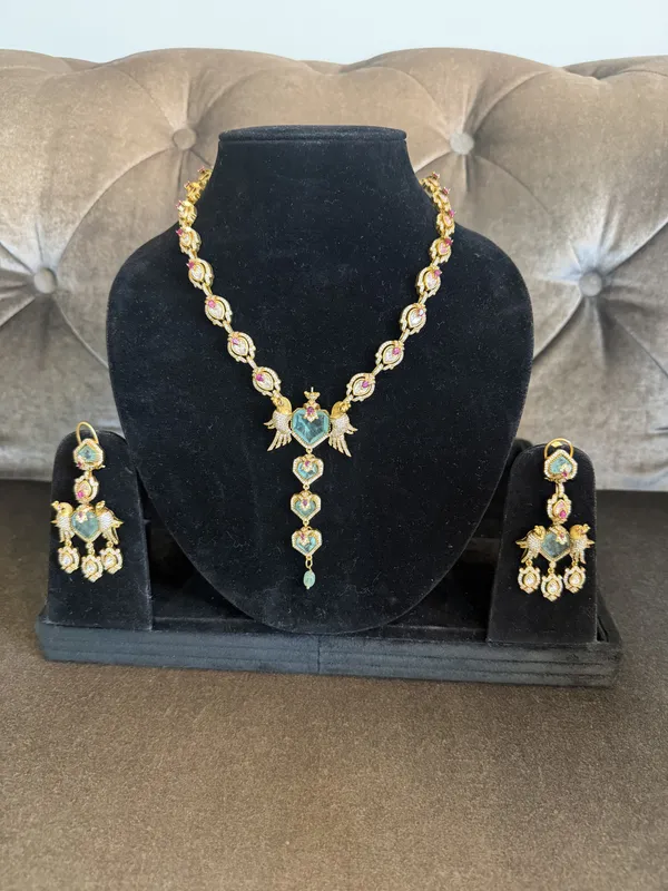 Multicolor_Brass_Necklace_Set_For_Women