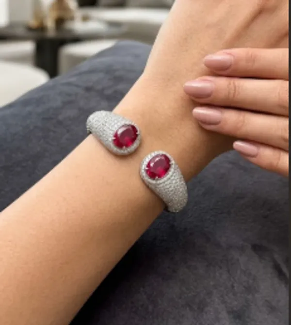 Pink_&_Silver_Alloy_Bracelet_For_Women