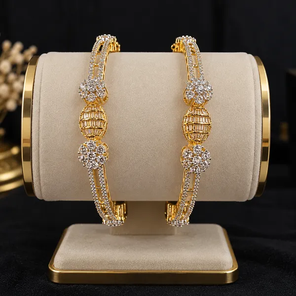 Gold_Stainless_Steel_Bracelet_For_Women