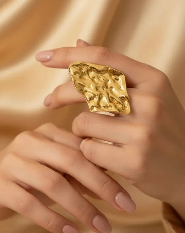 Gold_Tone_Textured_Statement_Ring_for_Women