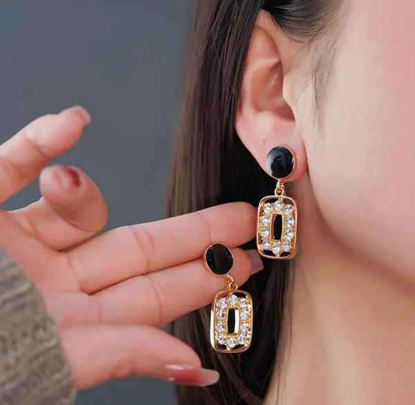 Black_Gold_Rhinestone_Drop_Earrings_for_Women