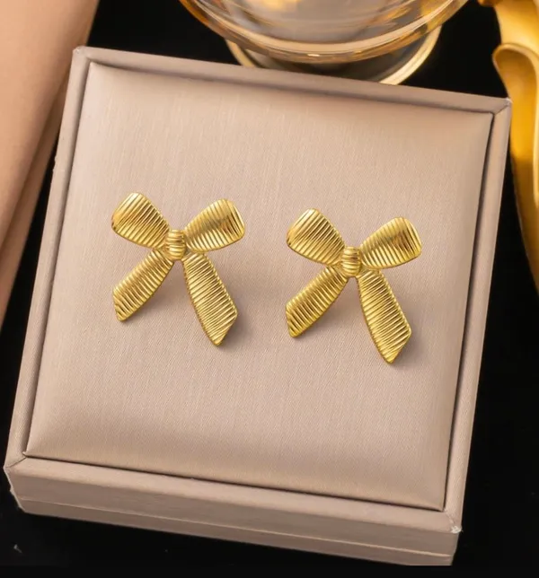 Gold_Tone_Bow_Stud_Earrings_for_Women