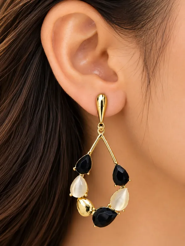 Black_&_Gold_Statement_Earrings_