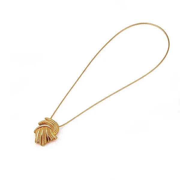Gold_Tone_Knot_Pendant_Necklace_For_Women