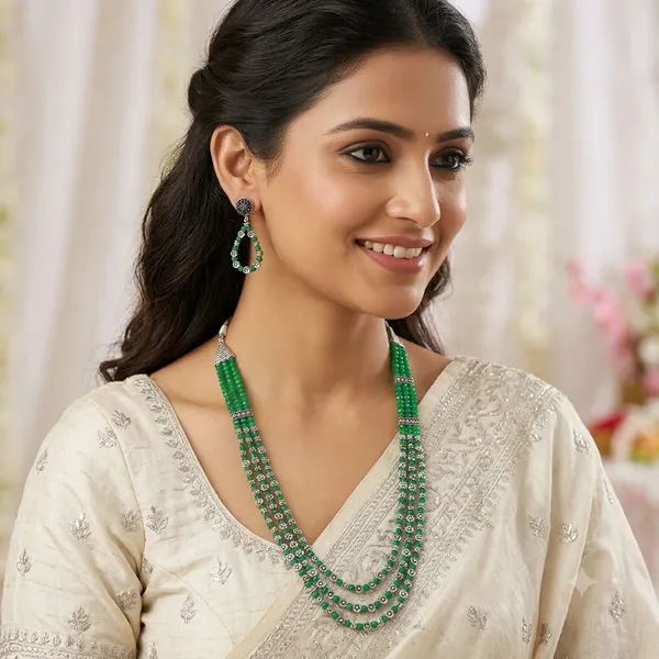 Green_Beaded_and_Pearl_Necklace_Set_with_Matching_Earrings