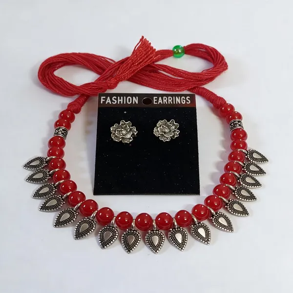 Red_Beaded_Teardrop_Charm_Thread_Necklace_Set_For_Women