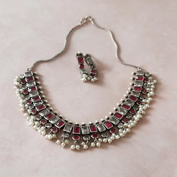 Silver_Red_Alloy_Stone_Studded_Necklace_Set_For_Women