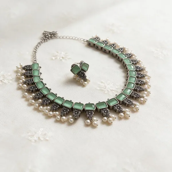 Green_Alloy_Oxidised_Square_Stone_Necklace_Set_For_Women