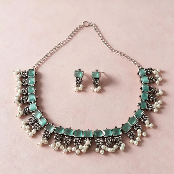 Green_Alloy_Oxidised_Stone_Necklace_Set_With_Earrings_For_Women