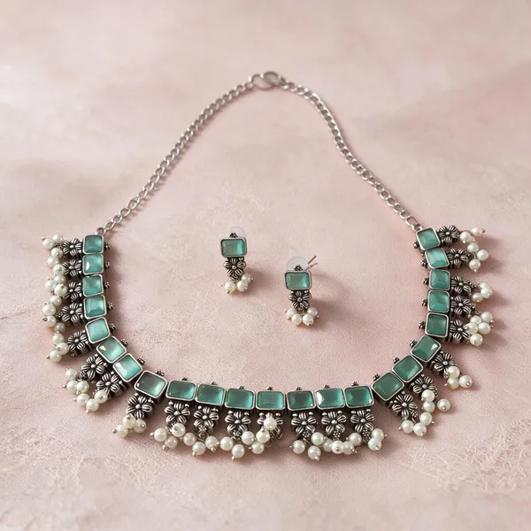 Green_Alloy_Oxidised_Stone_Necklace_Set_With_Earrings_For_Women