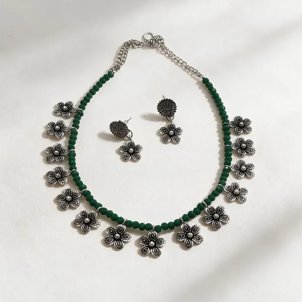 Green_Silver_Alloy_Oxidised_Beaded_Floral_Necklace_Set_For_Women
