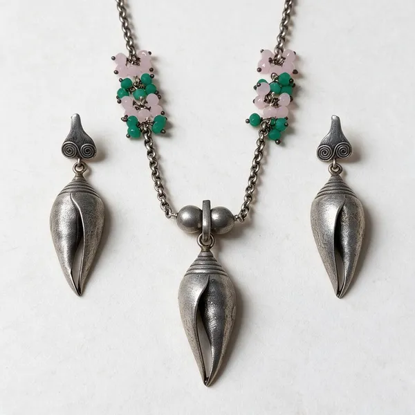 Silver_Alloy_Oxidised_Leaf_Pendant_Necklace_Set_For_Women
