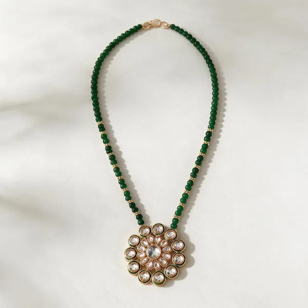 Green_Beaded_Alloy_Kundan_Necklace_Set_For_Women