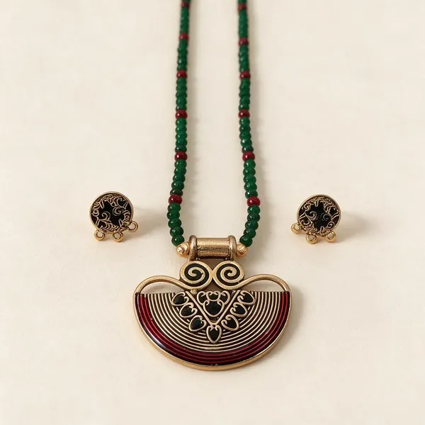Green_Beaded_Antique_Pendant_Long_Necklace_Set_For_Women