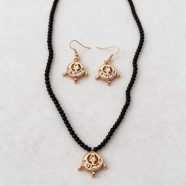 Black_Alloy_Gold_Tone_Beaded_Mangalsutra_Jewellery_Set_For_Women