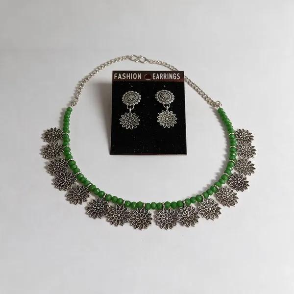 Green_Alloy_Silver_Tone_Floral_Beaded_Necklace_And_Earrings_Set_For_Women