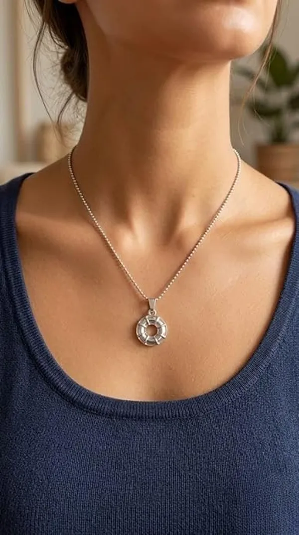 Round_Pendant_Necklace