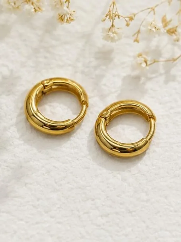 Gold_Plated_Hoop_Earrings