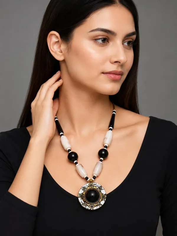Beaded_Mala_Necklace_For_Women