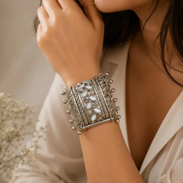 Oxidised_Silver_Hinged_Cuff_Bracelet_For_Women