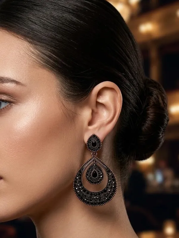 Crystal_Hollow_Teardrop_Dangle_Earrings
