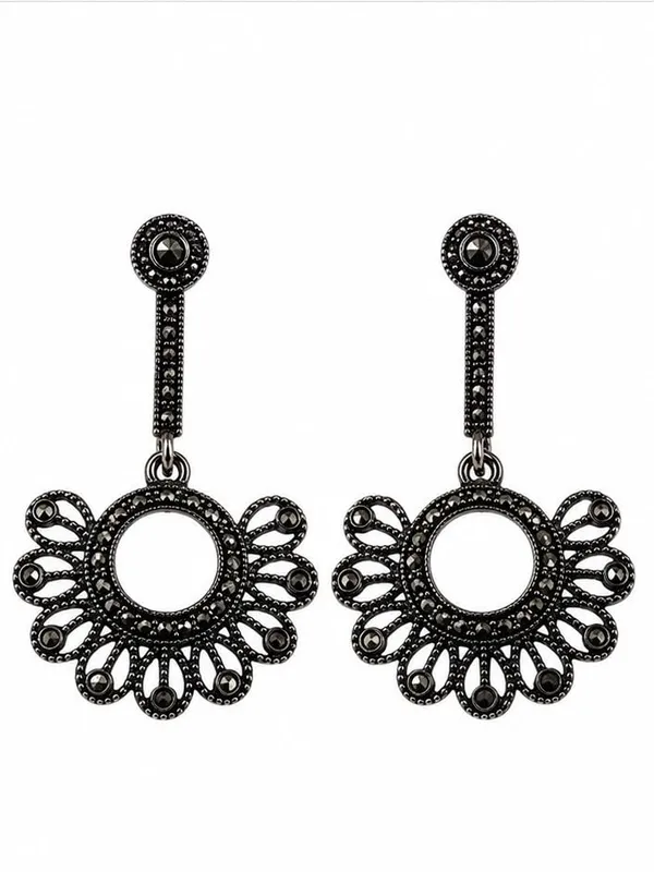 Floral_Hollow_Drop_Earrings