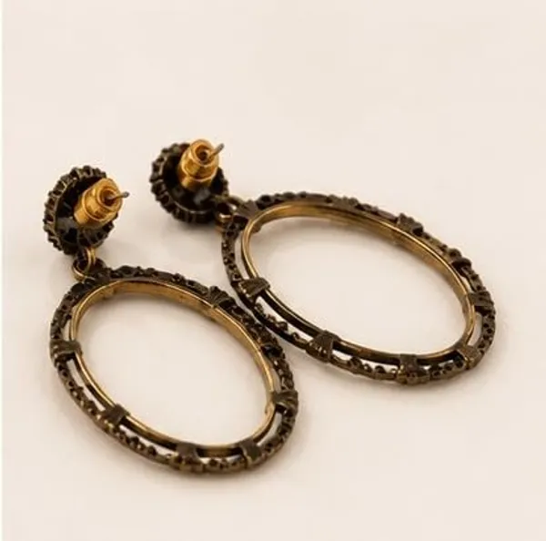 Crystal_Oval_Hoop_Earrings