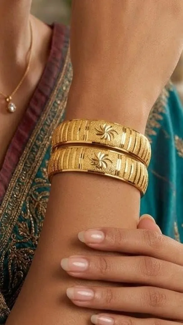 Gold_Plated_Floral_Engraved_Bangles_For_Women