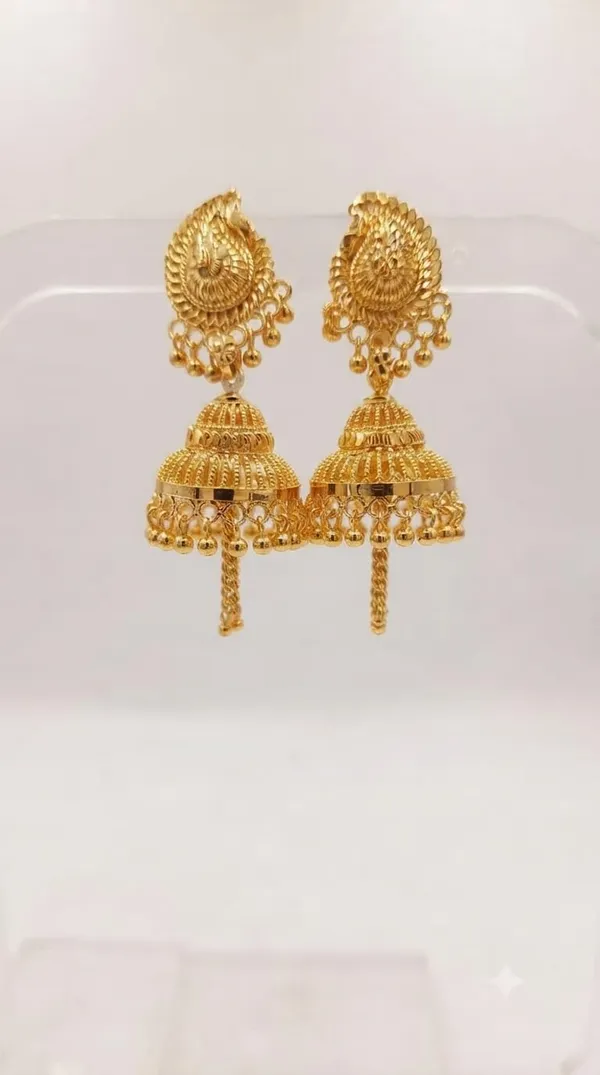 Traditional_Jhumka_Earrings_For_Women
