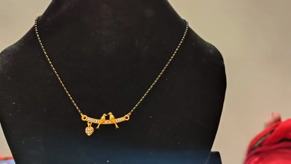 Gold_Tone_Black_Beaded_Mangalsutra_Necklace_for_Women
