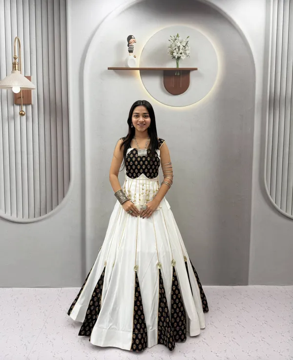 Black_and_White_Cotton_Ajrakh_print_lehenga_choli