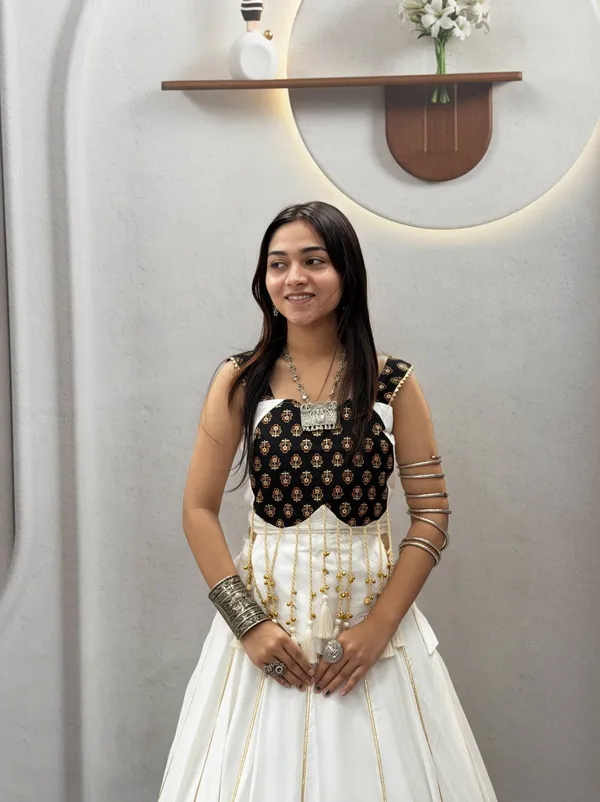Black_and_White_Cotton_Ajrakh_print_lehenga_choli
