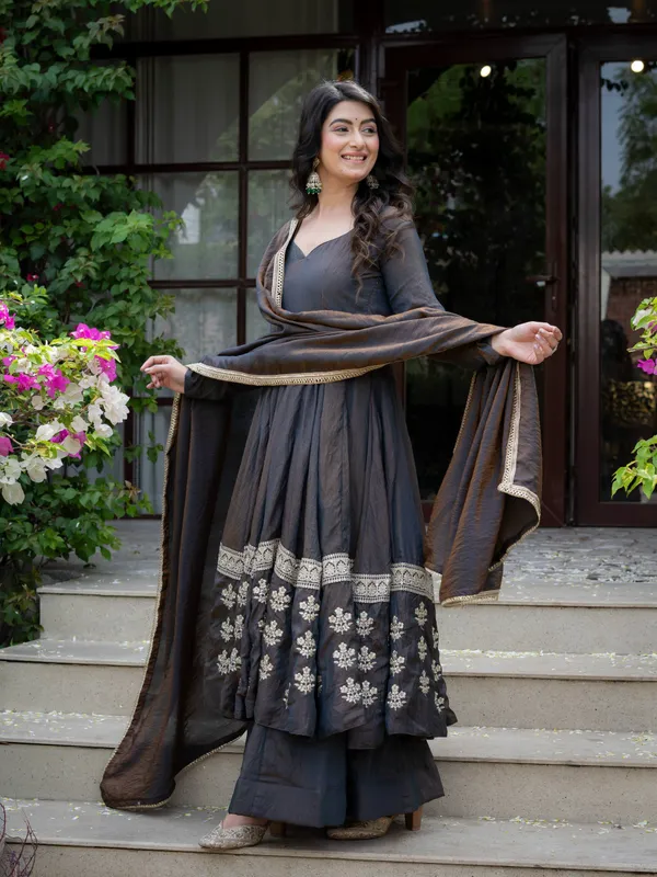 Elegant_Charcoal_Embroidered_Anarkali_Suit_Set_with_Dupatta