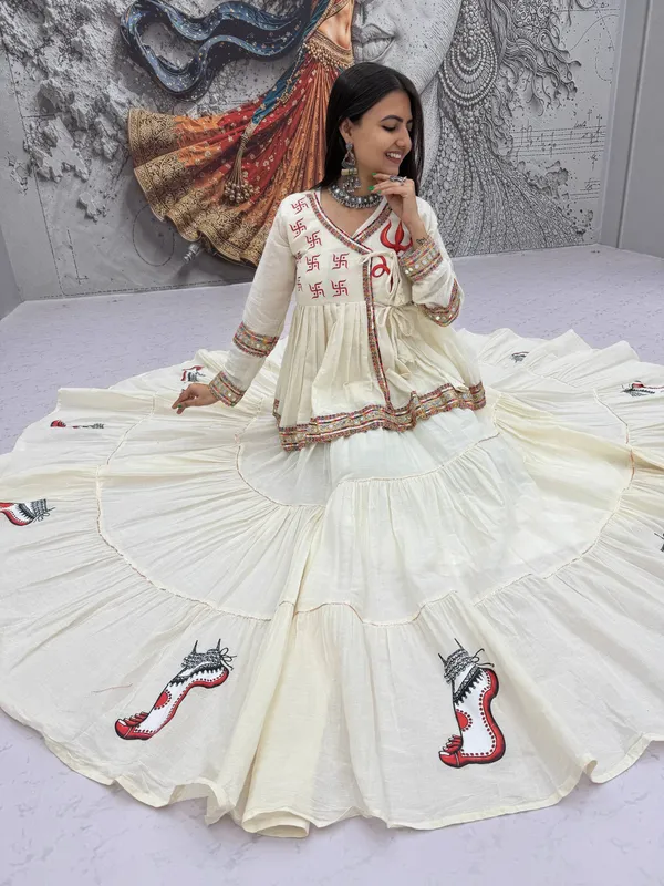 Off-White_Cotton_Navratri_Lehenga_Choli