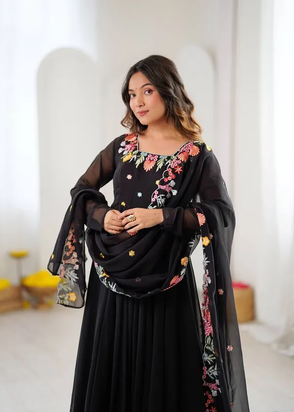 Black_Georgette_Embroidery_Anarkali_Suit